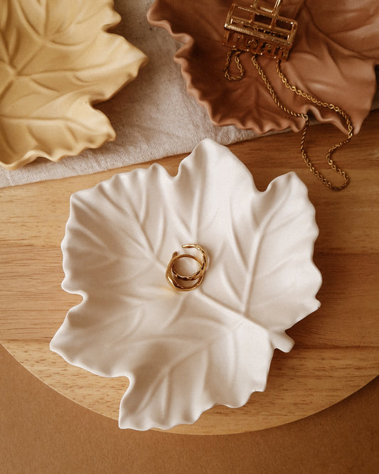BASE LEAF